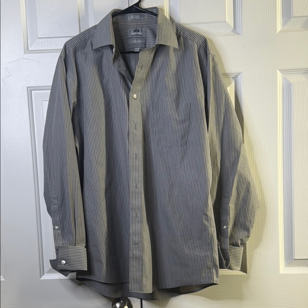 Stafford Men's Dark Gray Pinstripe Shirt